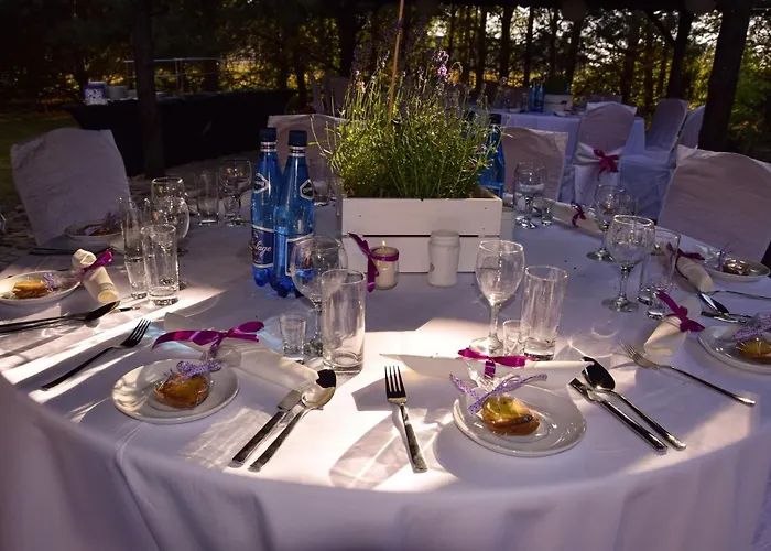 Gospodarstwo agroturystyczne Dolina Bobrów *